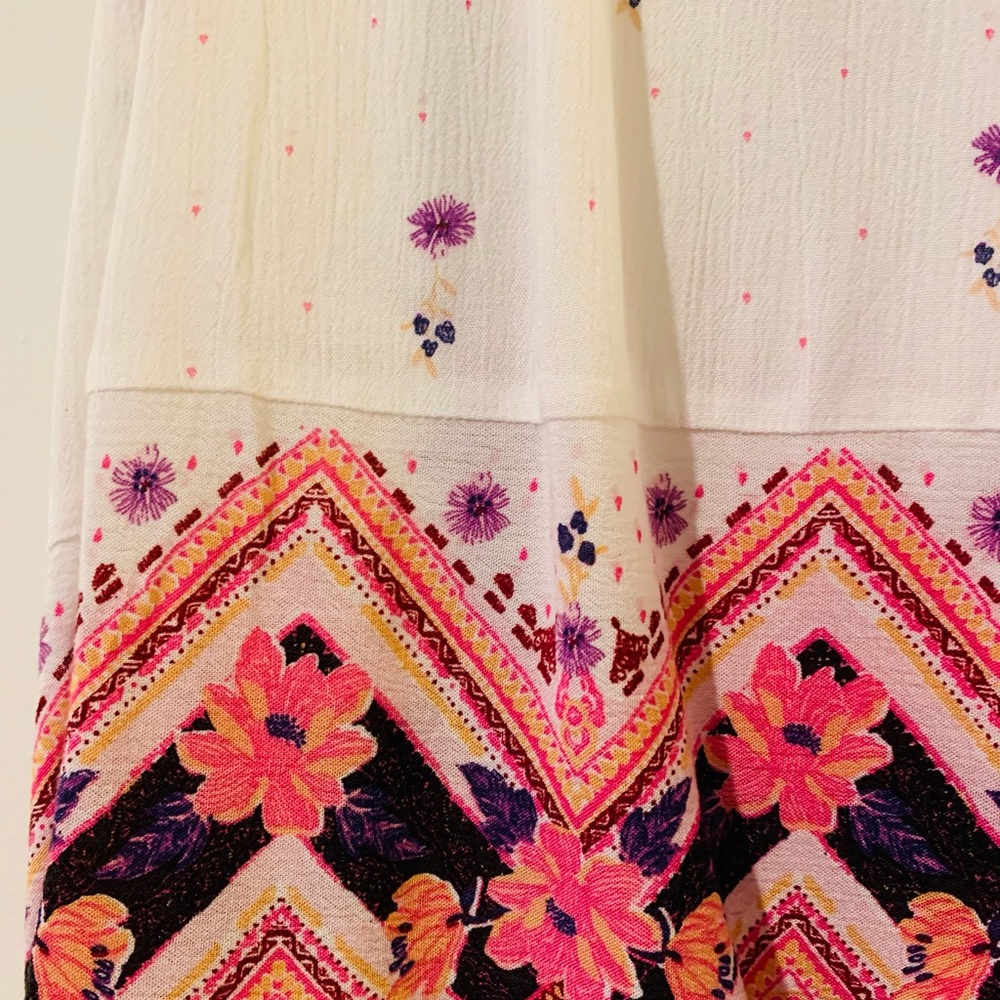 NEW With Tags, Mudd Sleeveless Boho Top, Size L - Picture 2 of 5